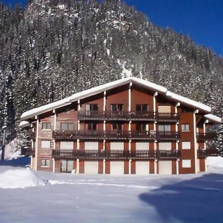 Appartement - 4 Pers, 27 M2, 2/1 *